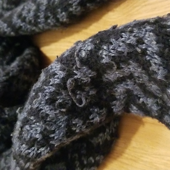 🌸2 for $15🌸 Hollister Tide Beach Sweater - Picture 7 of 10